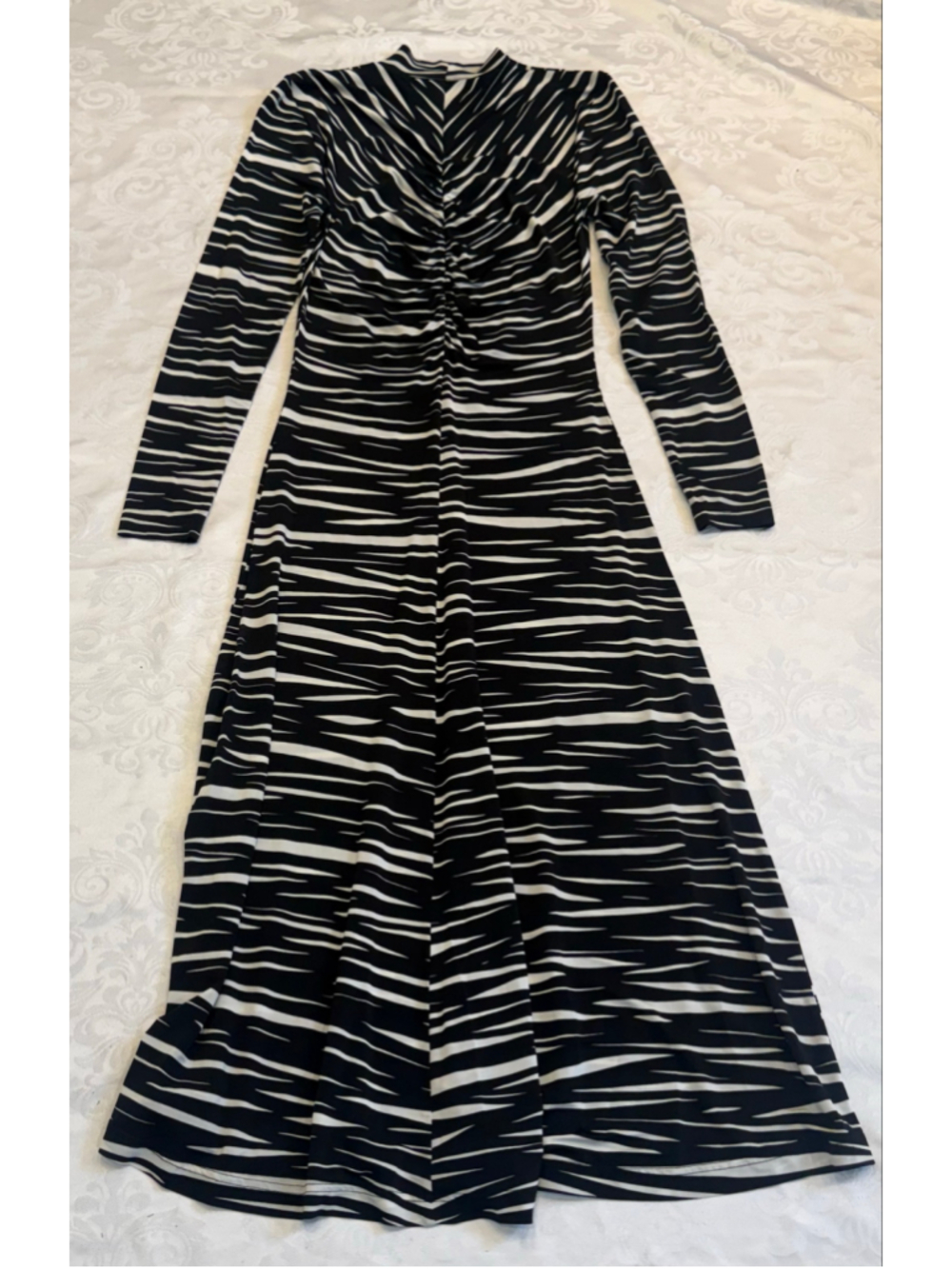 Stine Goya Asher Ruched Zebra Print Jersey Long Sleeve Midi Dress Black Cream Sm - Picture 4 of 6